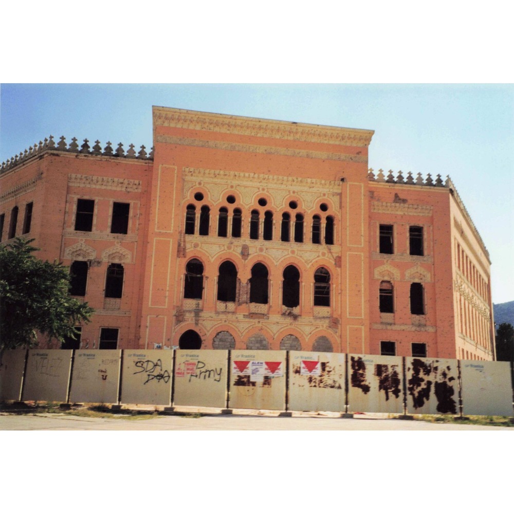 Vintage 1990s Bosnia War-Damaged Moorish Building Sarajevo Area Photo - Picture 1 of 1